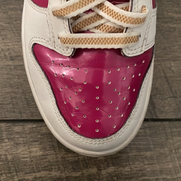 Rare Nike Dunk Low GS 'Rave Pink Gold' - Picture 13 of 16